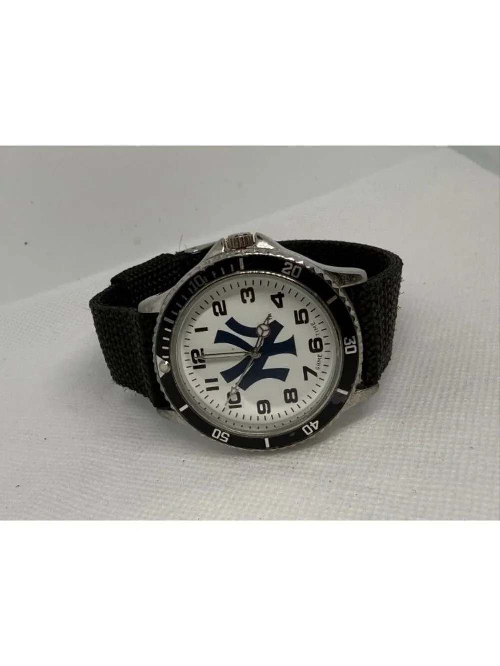 Game Time Rookie Series New York Yankees Logo White Dial Quartz Watch MLB Fan